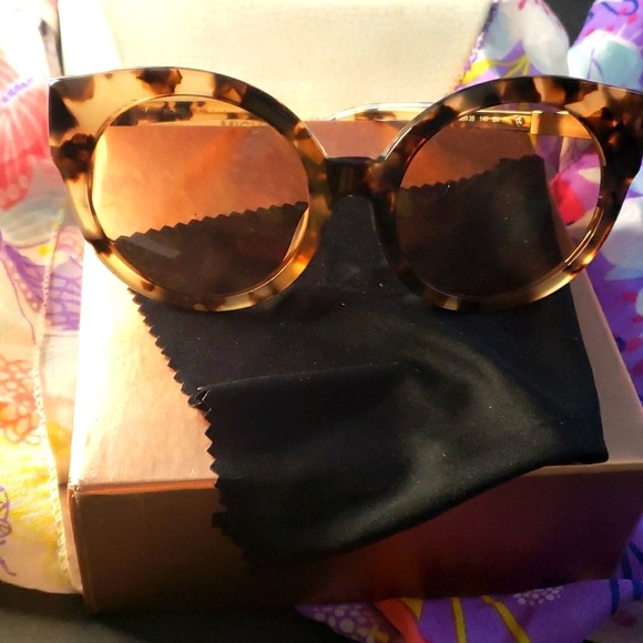Mk Authentic Shades 😎